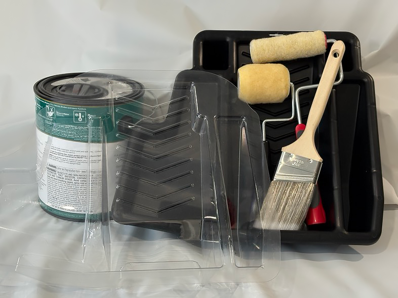 The Mini Paint Station Deluxe brought to you by The Bear Traxs the beartraxs.com